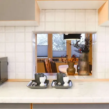 Dom wakacyjny Geraeumiges 180 Qm Auf 3 Etagen Tumlauer Koog